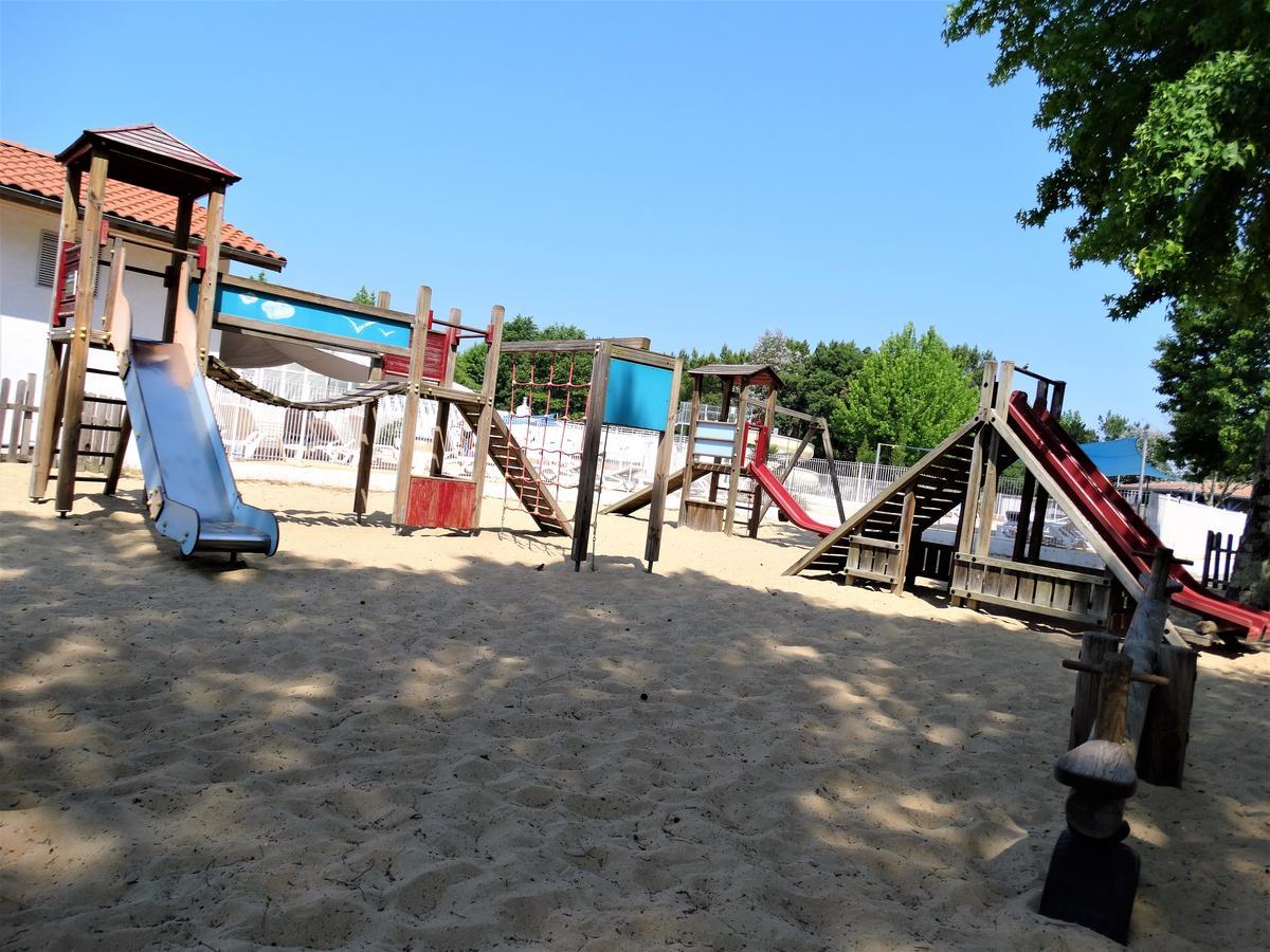 Hôtel Camping Sunissim L'Airial By Locatour à Soustons Extérieur photo
